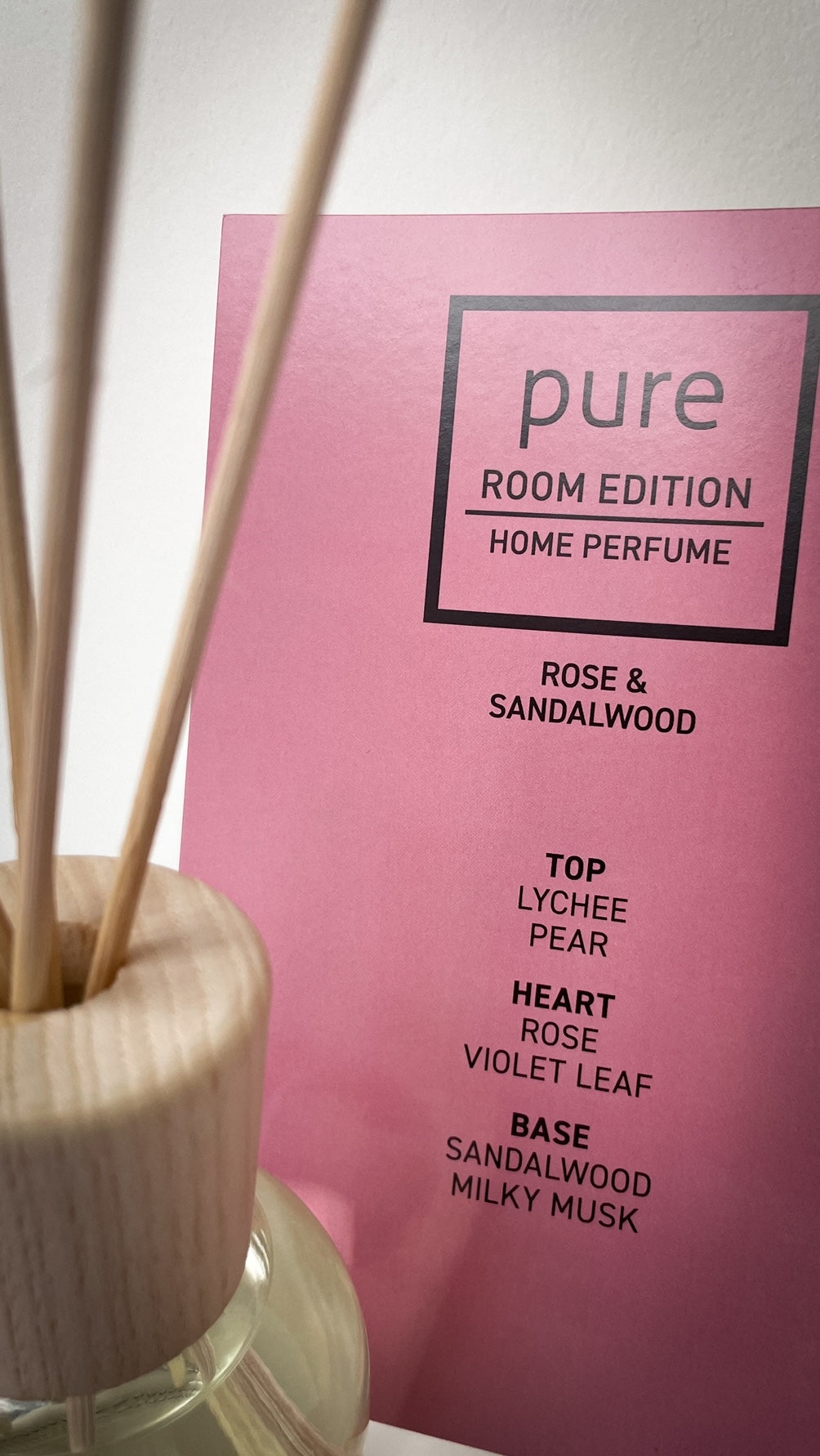 PURE Duftkarte Rose & Sandalwood mit Duftnoten